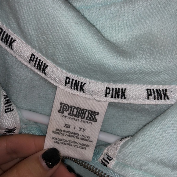 Soft blue jacket - Picture 2 of 5